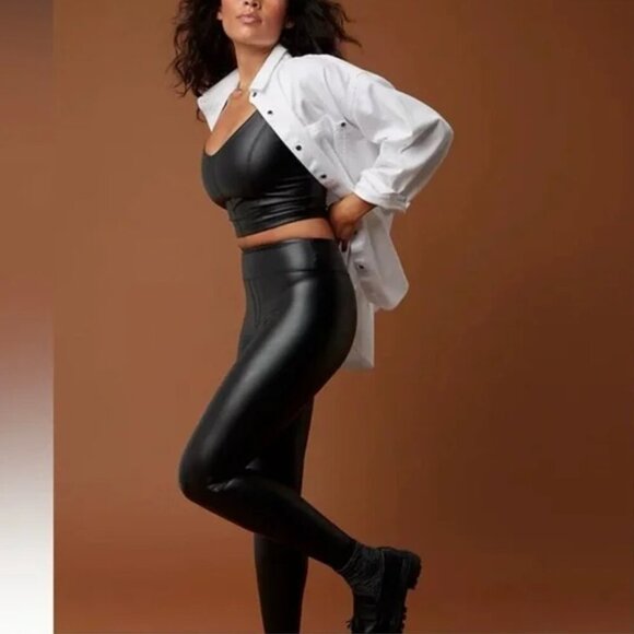 Aerie Offline Luxe Faux Leather Leggings Black NWT - Picture 1 of 6